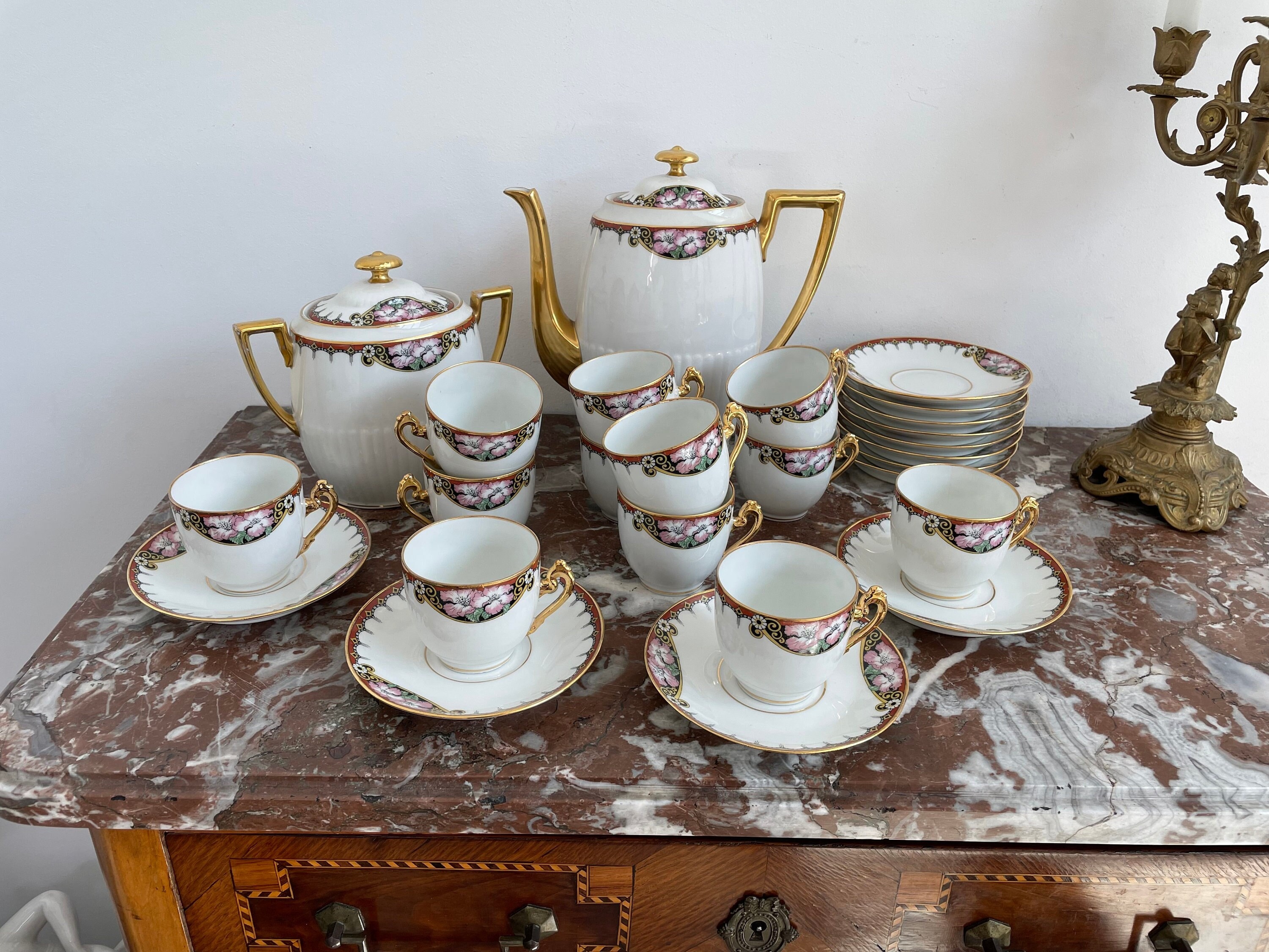 Tasse à Café Et Soucoupe En Porcelaine Fine - Motif Fleurs Papillons Avec Bordure Dorée - 200 Ml