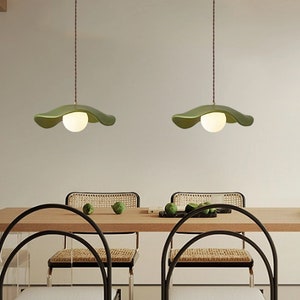 Cream Green Style Dining Room Pendant Light,Creative Resin Pendant Lamp Shade,Modern Elegant Home Decor Lights,Macaron Chandelier