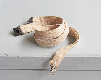 Daisy Embroidery Cotton Lanyard with Breakaway Clasp
