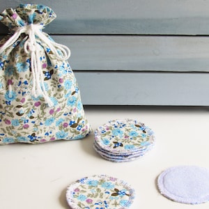 Make Up Remover Pads and Bags/Reusable Face Wipes/ pack of 5 or 10 face pads/ Round shaped Make Up Remover Pads/ Fleece Lining Face Pads