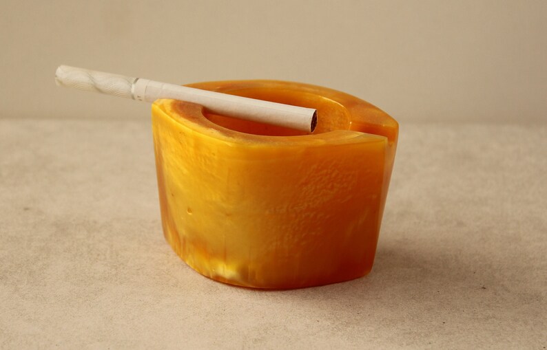 Vintage Catalin Ashtray Plastic Ashtray Vintage Ashtrays Etsy