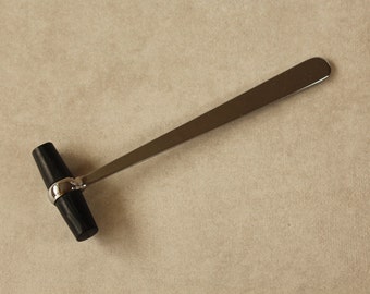 Martillo de reflejos neurológico vintage, instrumento médico