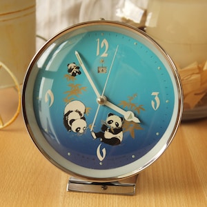 Mechanical Clock, Chinese Alarm Clock, Vintage Mechanical Alarm Clock, Alarm Clock with Panda Bear