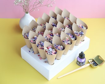 Kraft Confetti Cones With Confetti Cone Stand | 24 Confetti Cones & Biodegradable Confetti (2 Litres) Wedding Confetti, Real Flower Confetti