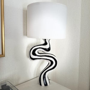 Table lamp