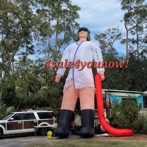 32 foot inflatable cousin eddie National lampoon&#39;s Christmas custom made with led lights!