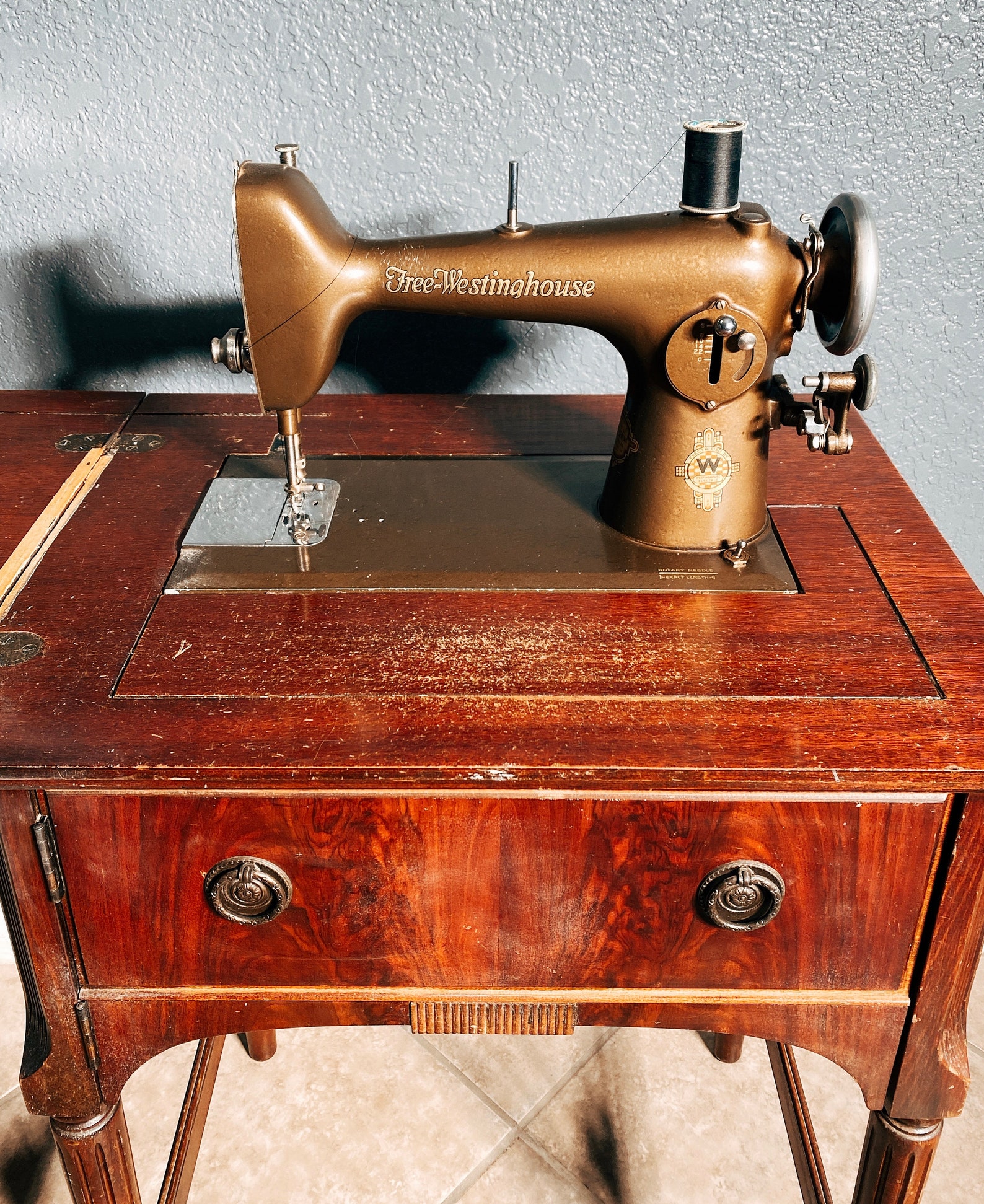 Vintage Free-Westinghouse Sewing Machine In Cabinet | Etsy