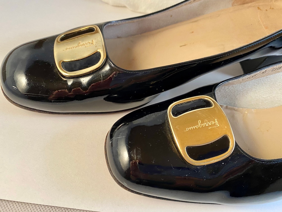 used salvatore ferragamo women's shoes