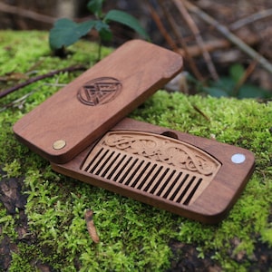 Heimdall Protective Walnut box and comb girlfriend boyfriend sister brother gift wooden mom dad hair beard brush groom gift mothers father