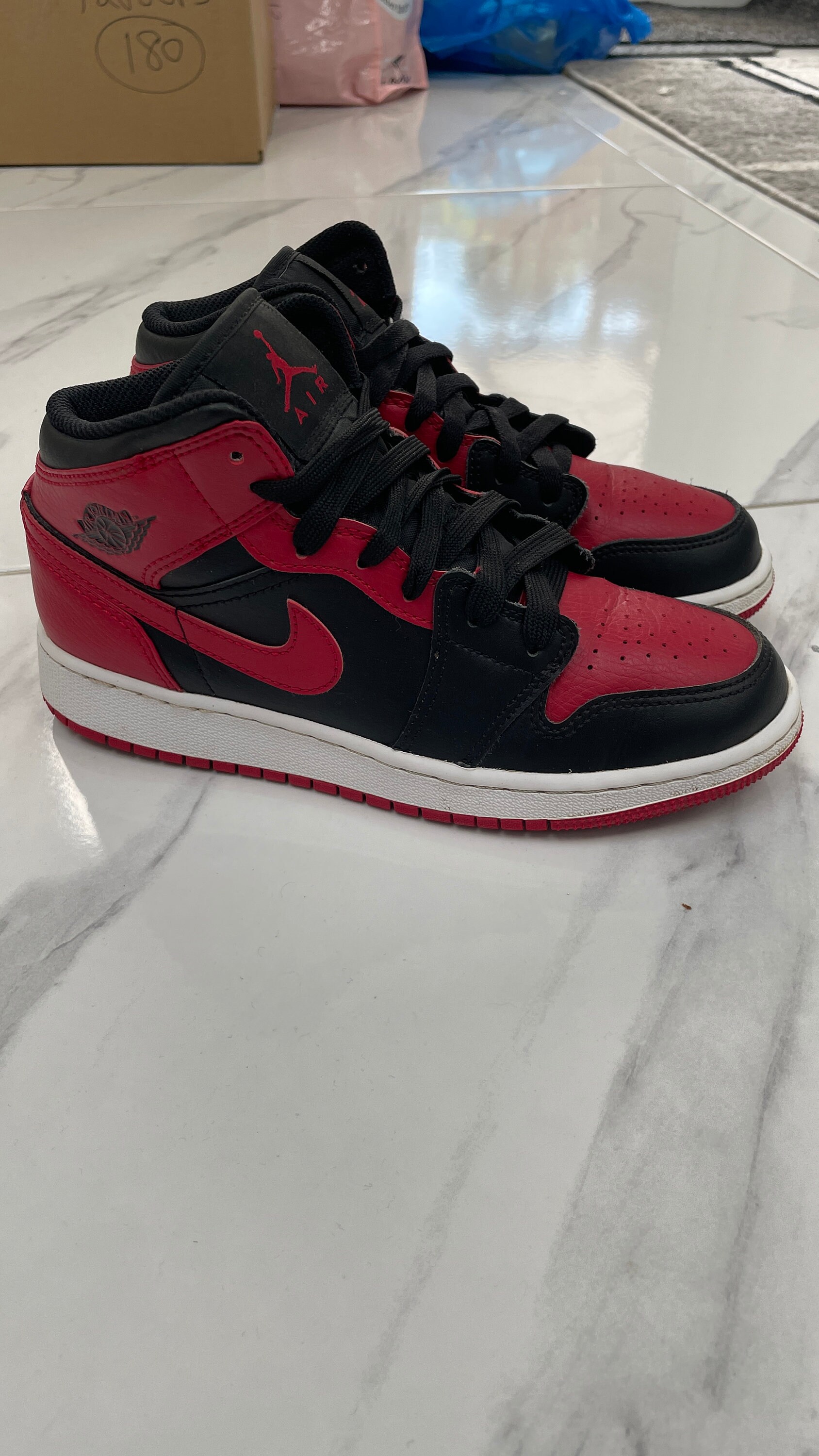 jordan 1s size 5 uk