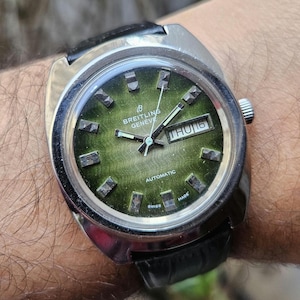 Vintage Brietling Geneve Green Dial Automatic Swiss Made Men&#39;s Wrist Watch