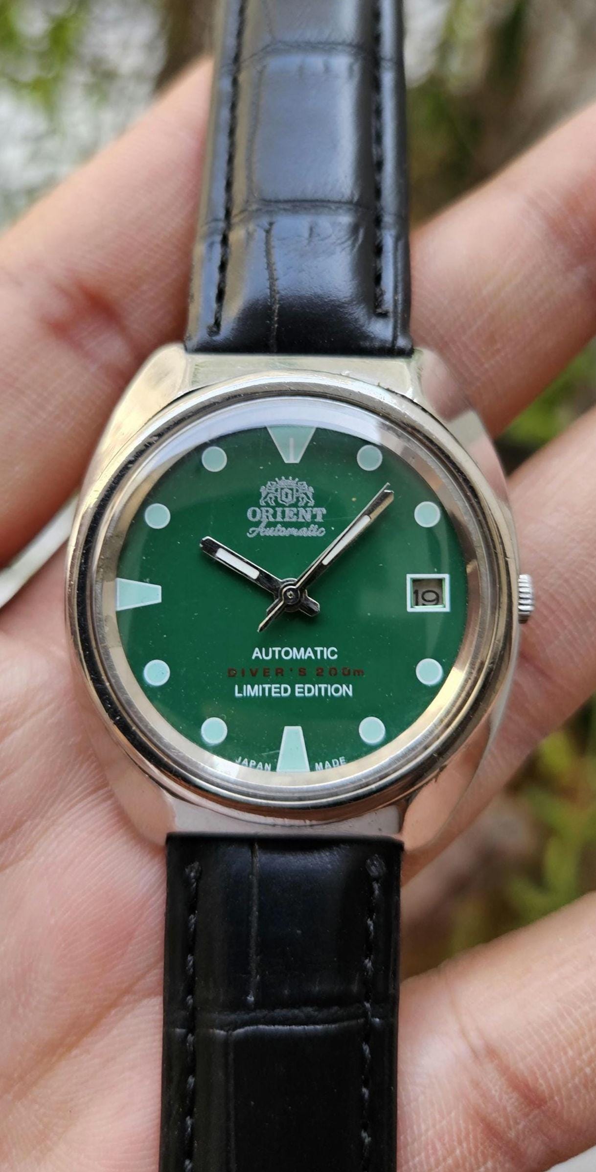 Vintage ORIENT 自動巻き TVスクリーン スクエア グリーン Vintage Orient Automatic Green Dial Date Automatic 21 Jewels Japan