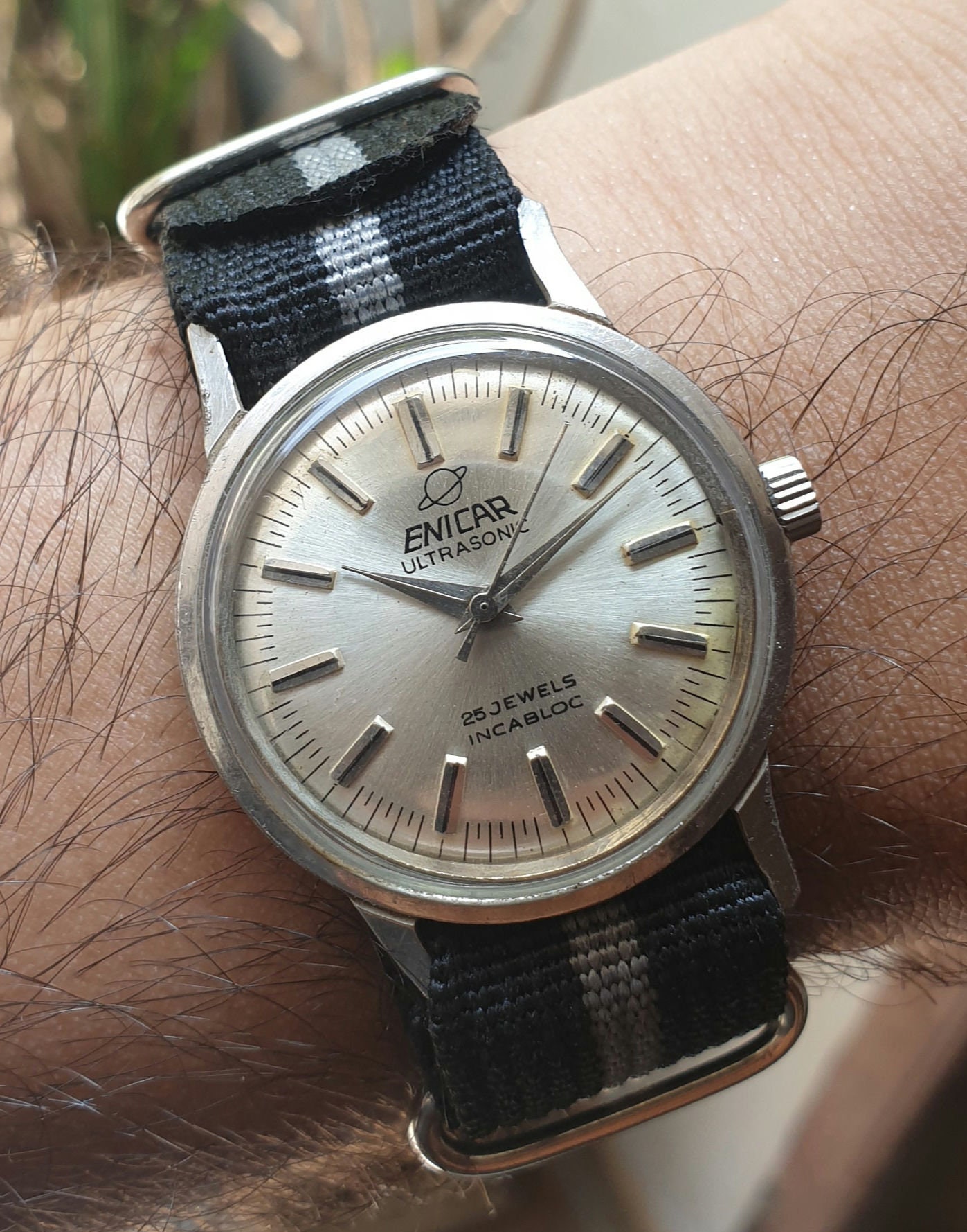 Reloj de pulsera vintage Enicar Ultrasonic con 25 joyas cuerda manual esfera plateada fabricado en Suiza para hombre Etsy Espana