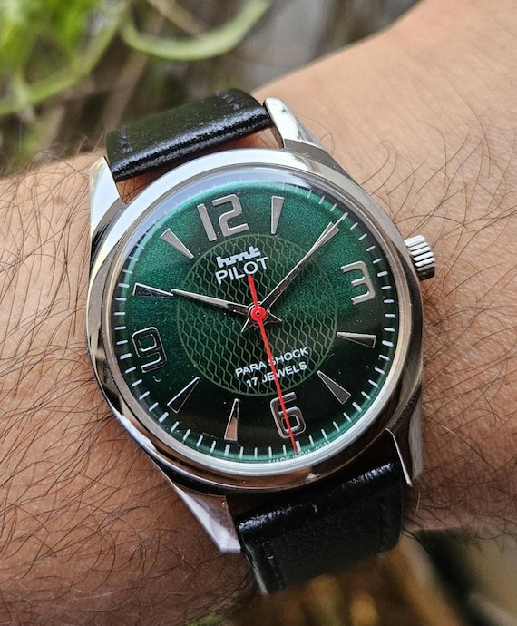 Vintage HMT Pilot Green Dial Hand Winding 17 Jewels Mens Wrist Watch