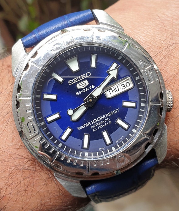 RELOJ SEIKO HOMBRE SEIKO 5 SPORTS AUTOMÁTICO ACERO BISEL AZUL