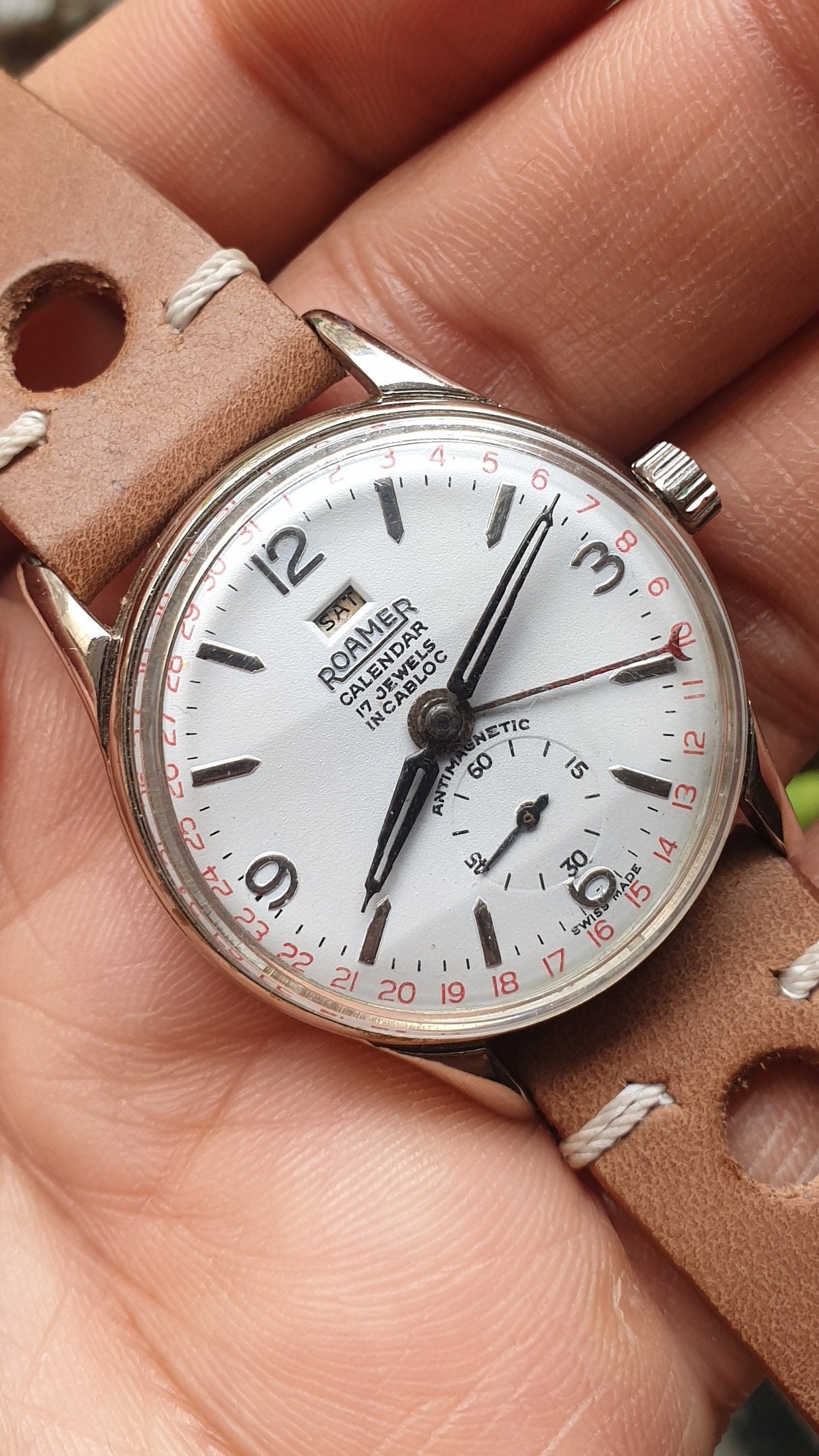 Vintage Roamer Calendar Watch: Art Deco Swiss Made, 33mm - Etsy