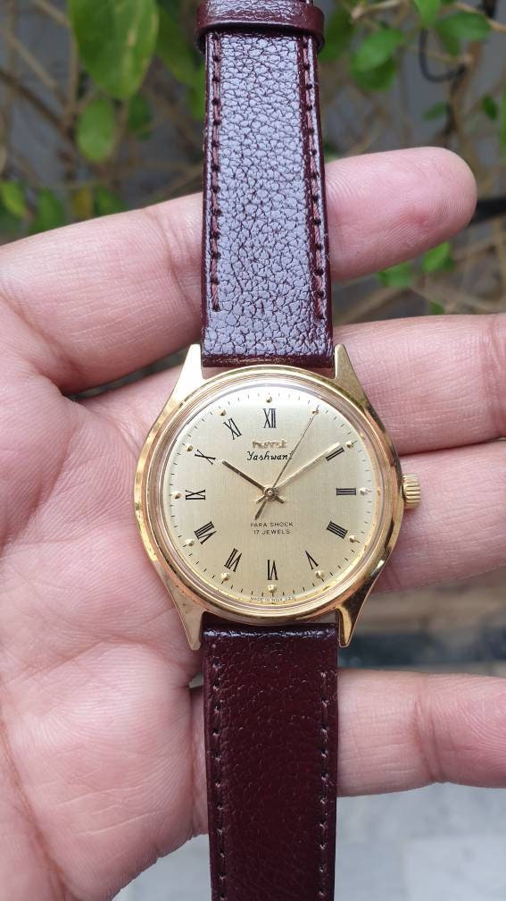 Vintage HMT Yashwant Gold Plated Hand Winding 17 Jewels Mens Wrist