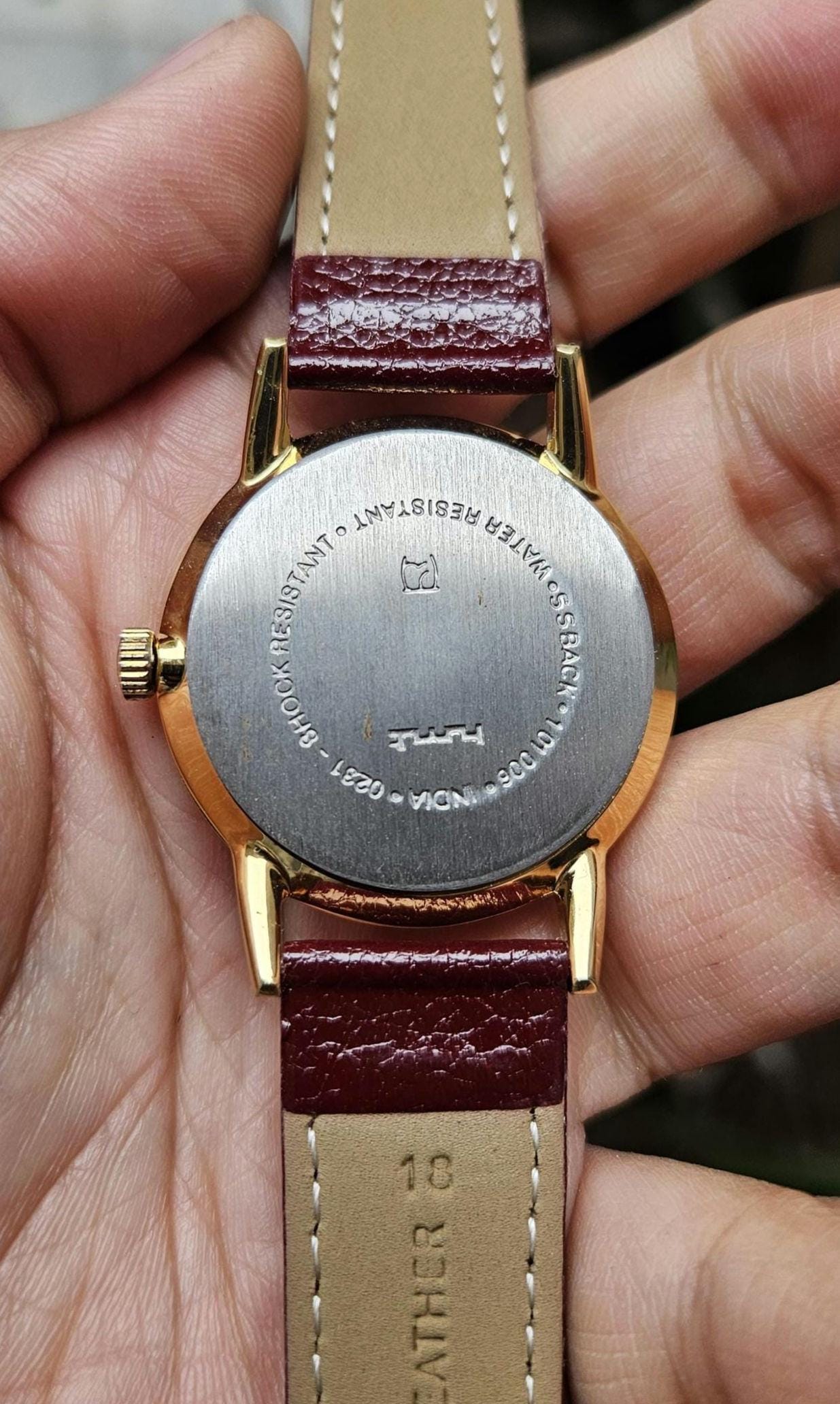 Vintage HMT Sona Red Dial Manual Winding 17 Jewels Men