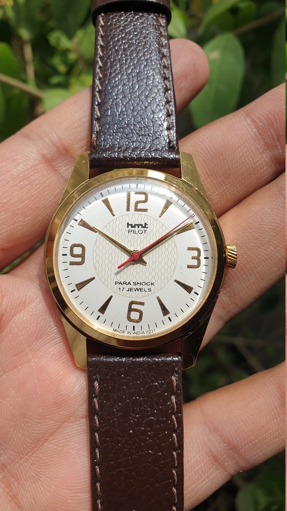 Pilot watch store white dial