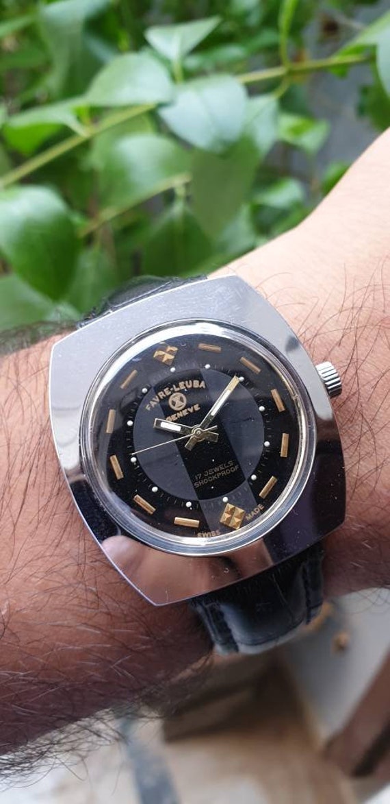 Big size deals hand watches