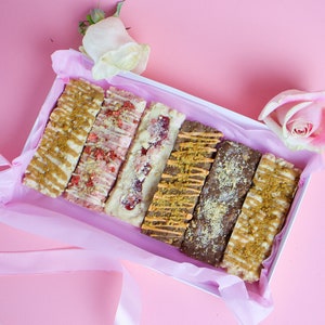 Protein Rocky Road bar gift box