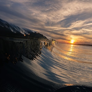 Sunset Curl