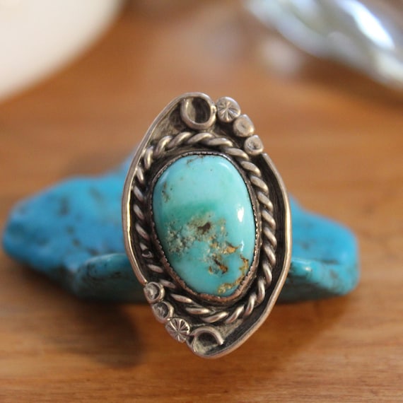 Native American Turquoise and Silver Ring - image 1