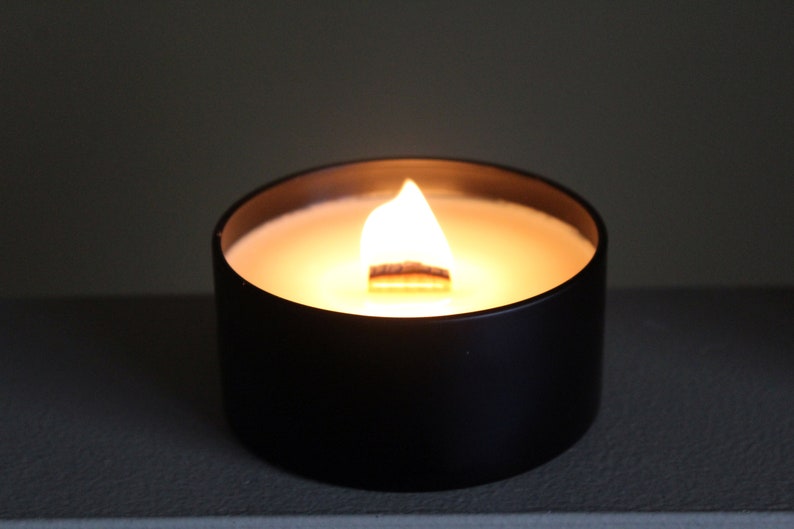 soy wax black tin candle with crackling wooden wick, blackberry sage, scented candle, gift for her image 3