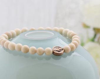 Miraculous Medal "No Dangle" Stretch Bracelet in Ivory Riverstone