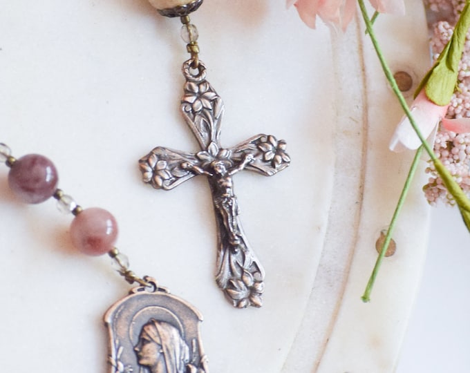 OUR LADY of LILIES Pocket Rosary in Rose Agate - Catholic Rosary - Decade Rosary - Gift for Her