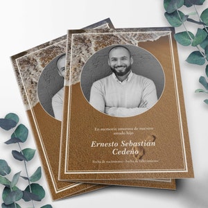 Plantilla de programa funerario español, servicio conmemorativo español, huellas en la arena, tarjeta de memoria española en amorosa, tarjetas funerarias, FP43
