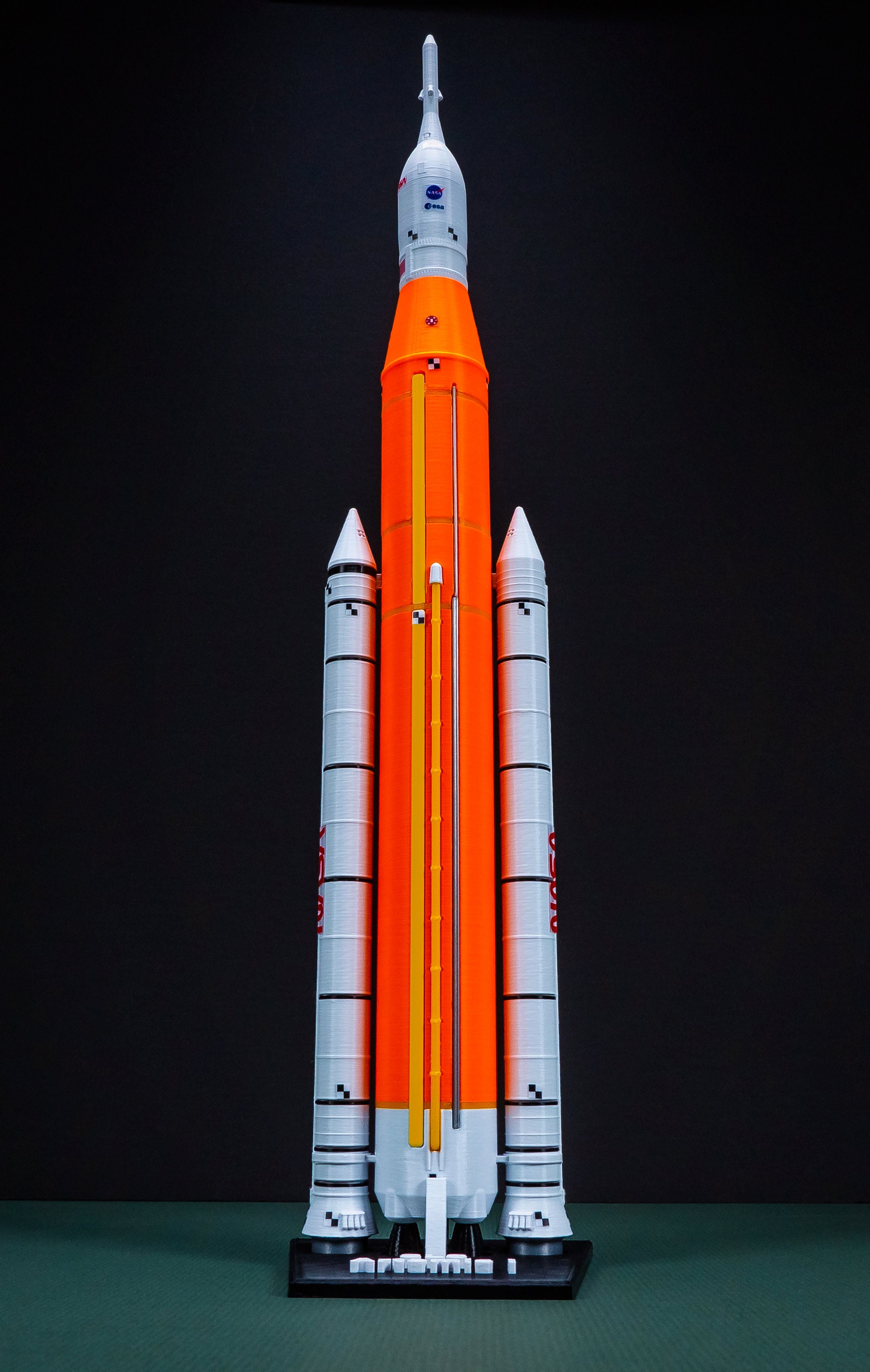 SLS Rocket Space Launch System Artemis I Plastic Model ...