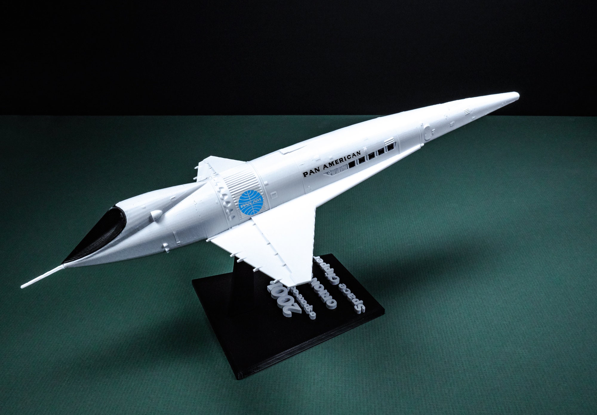 ORION III2001 a space odysseySpace ClipperSpace ShuttlePlastic model 