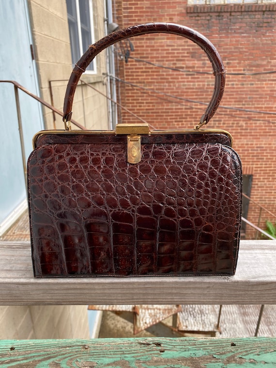 Vintage 1940s/1950s Bellestone Alligator Handbag