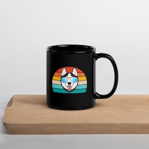 Vintage Husky Design Black Glossy Mug