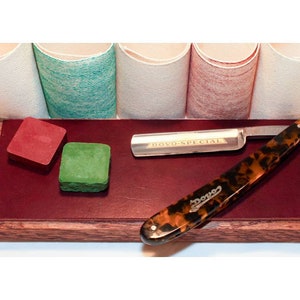 Razor Strop: Wide, Double Sided Latigo Leather & Linen Strop