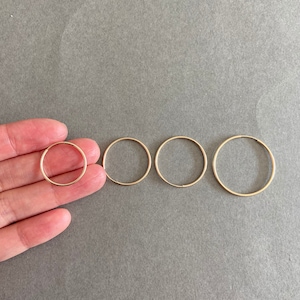 Gold Filled Circle Hoop Earrings Type A, Light Weight hoop, Simple hoop earrings,Thin circle hoop earrings-Gold Filled
