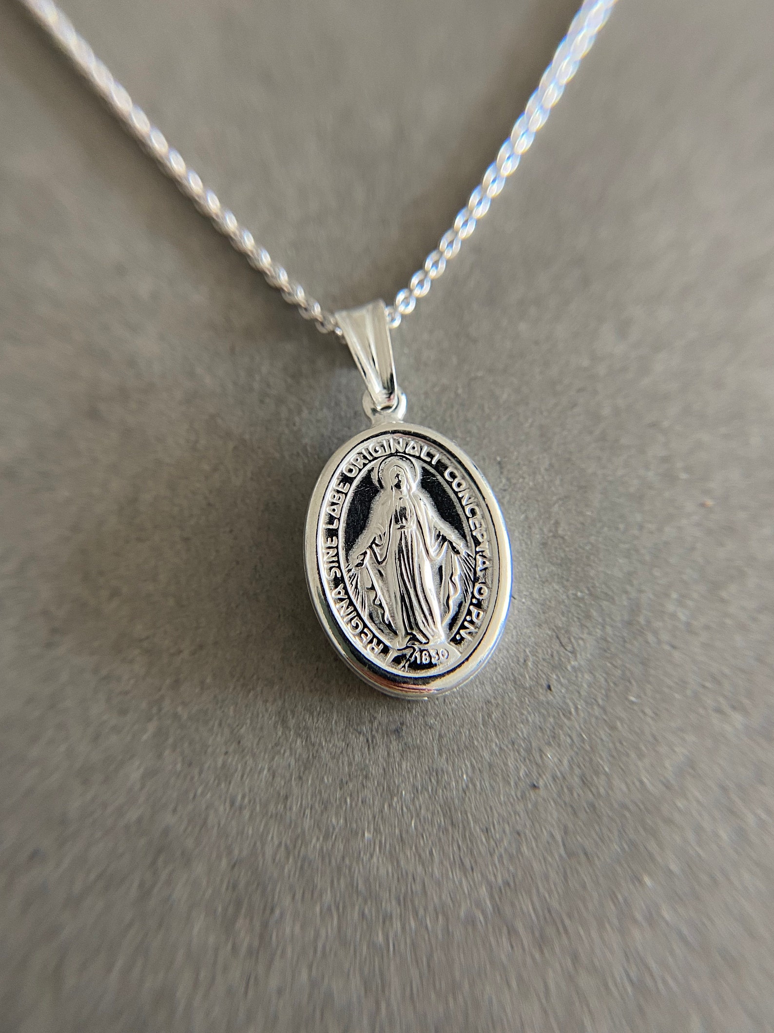 Silver Miraculous Medal Virgin Mary Pendant Catholic Necklace ...