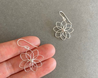 Boucles d'oreilles pendantes fleur en argent sterling - Argent sterling