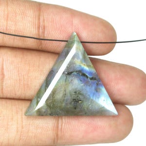 Natural Labradorite Gemstones, Faceted Cut Gemstones, Triangle Shape Rainbow Flash Colour Gemstone, Loose Beads Gemstone, AAA+ Quality Gems.