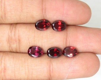 Natural Garnet Gemstones, Oval Shape Gemstones, Faceted Cut Gemstones, Red Colour Gemstones, Ring Size Gemstones, Loose Gems, 5 Piece Gems.