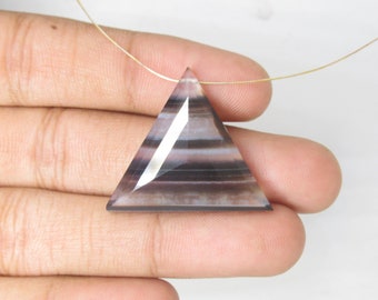 Piedra preciosa de ágata blanca y negra triangular facetada, cabujón perforado