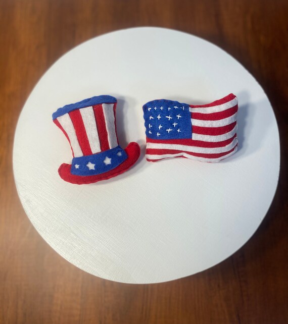 American flag catnip cat toy