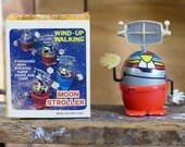 Wind-Up Walking Moon Stroller Robot Vintage Clockwork Japan Hong Kong Space Toy