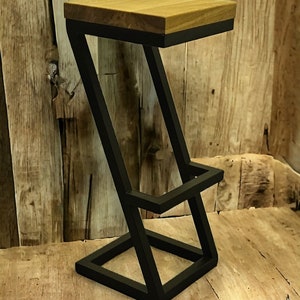 Barhocker Handmade Industriedesign Loft Stahl Holz Eiche massiv