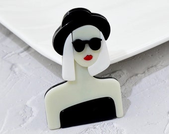 Wear Black Glasses Hat Cool Girl Brooch Acrylic Jewelry Red Lip Lady Modern Women Pin High Quality