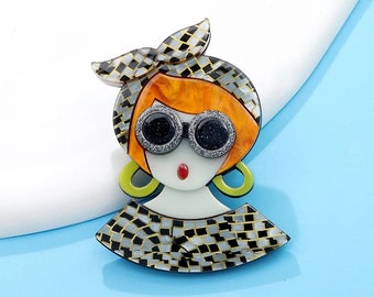 Acrylic Lady Figure Brooch For Women Cute Cartoon Backpack Badges Lapel Pins Brooches Jewelry