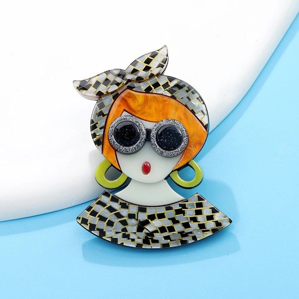 Acrylic Lady Figure Brooch For Women Cute Cartoon Backpack Badges Lapel Pins Brooches Jewelry