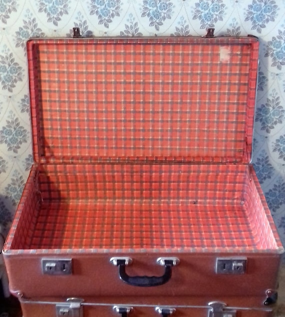 Retro travel USSR large suitcase with black corne… - image 1