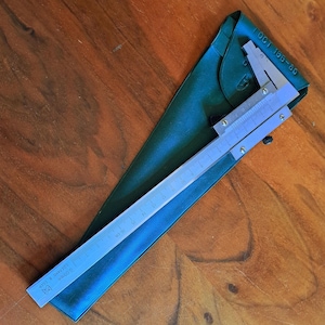 Vintage USSR Vernier Caliper: 160 mm Mechanical Measuring Tool